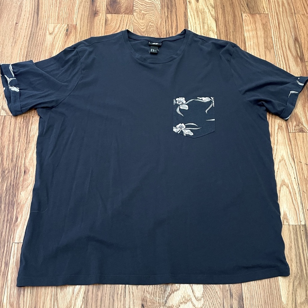 H&M T-shirt